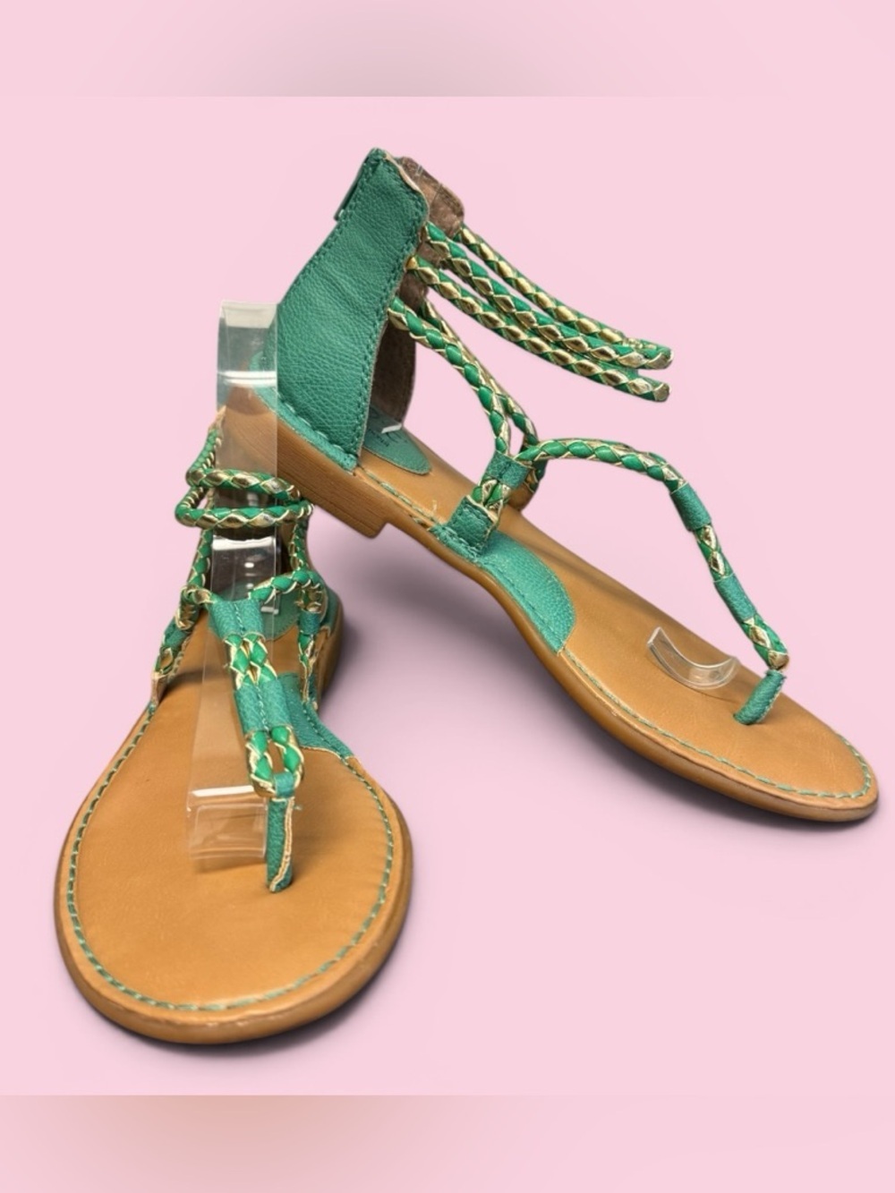 B.O.C. Sedge Gladiator Sandal Emerald green braided straps Zip Up
Size 8 - Picture 12 of 14